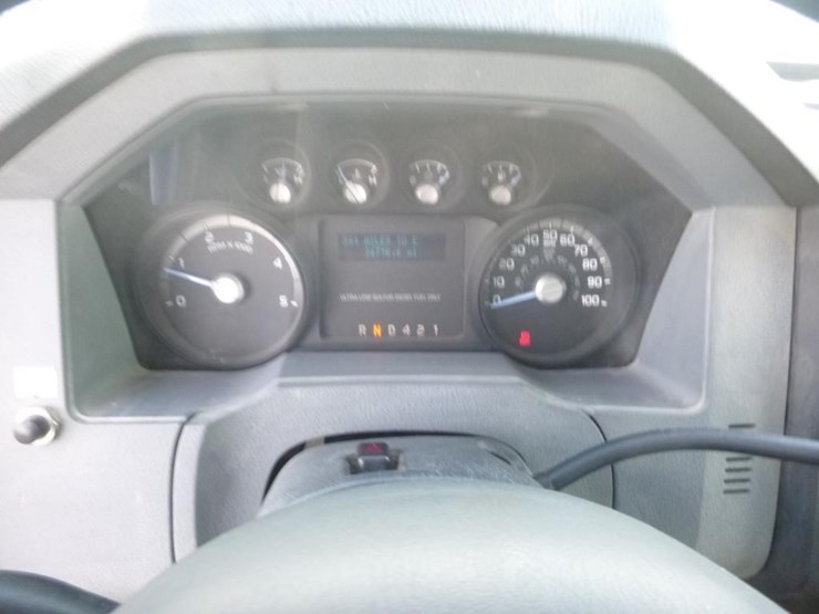 2015-ford-f750-image-16
