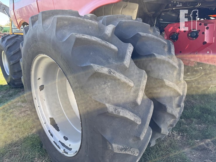 2004-case-ih-8010-image-6