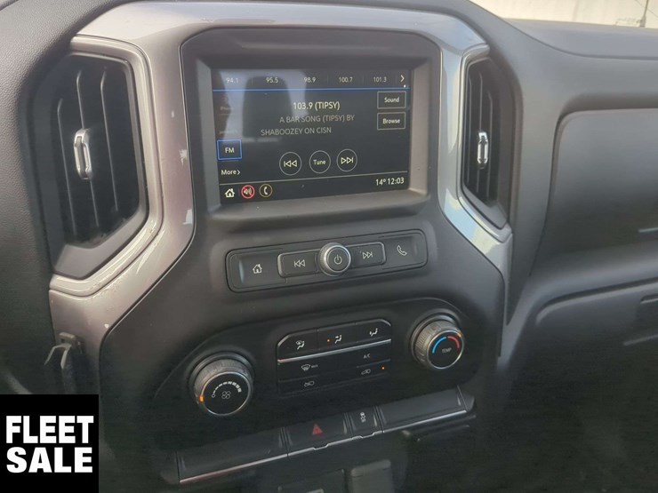 2019-chevrolet-silverado-1500-image-13
