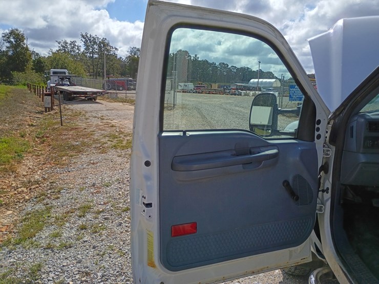1999-ford-f450-image-25