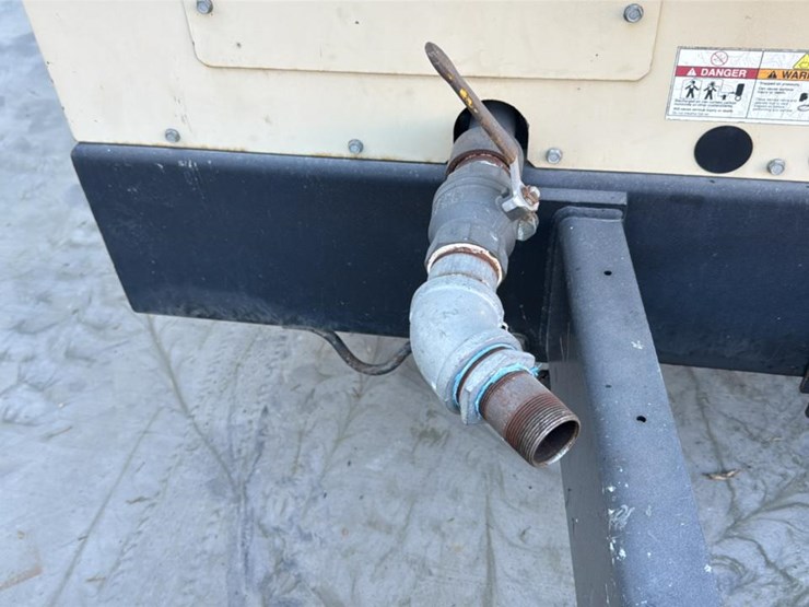 #146-•-2013-doosan-portable-air-compressor-image-46