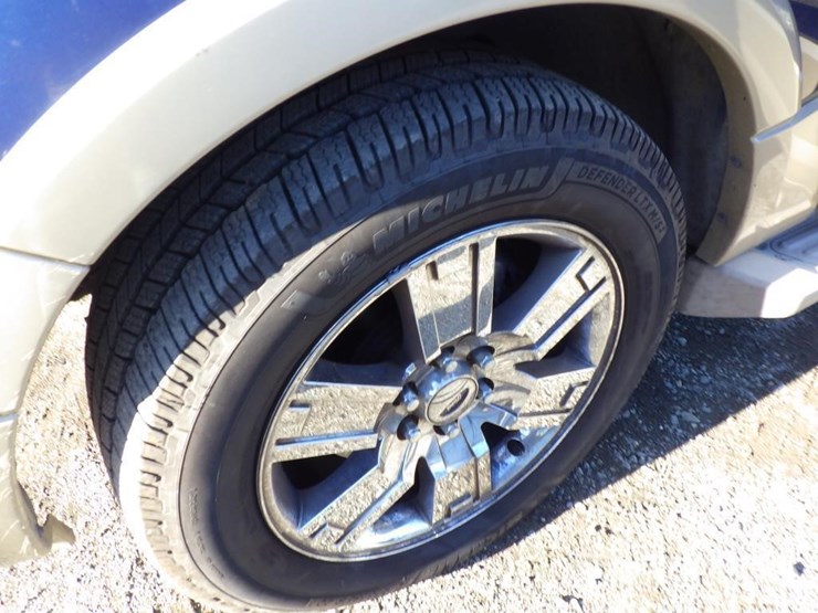 2007-ford-expedition-image-13