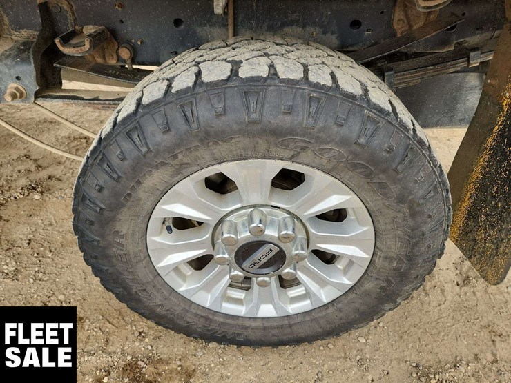 2021-ford-f350-image-36
