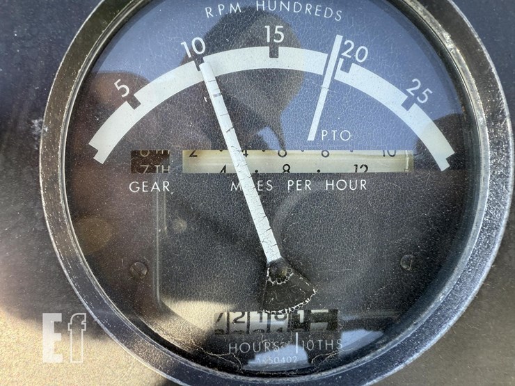 john-deere-4020-image-21
