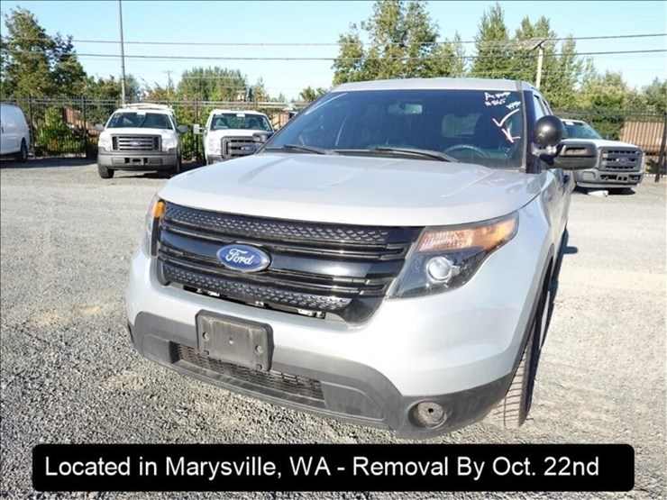 2015-ford-explorer-image-15