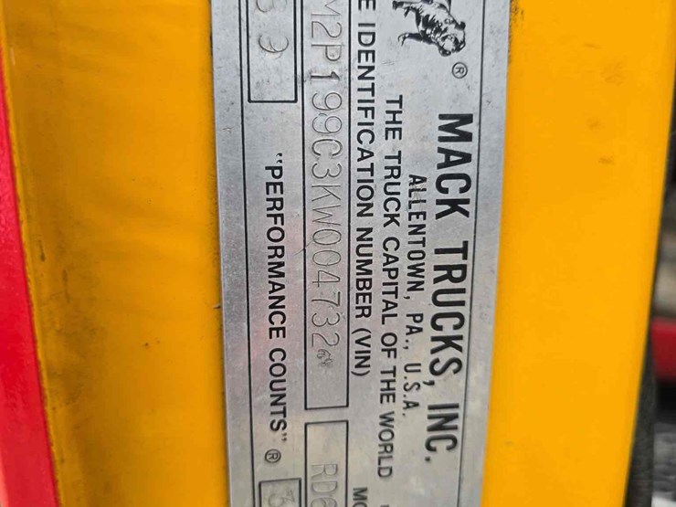 1989-mack-rd690sx-image-15