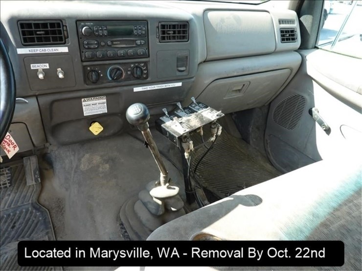 2000-ford-f650-image-14