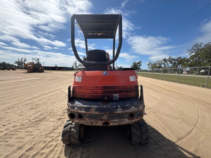 2006-kubota-kx71-3-image-7