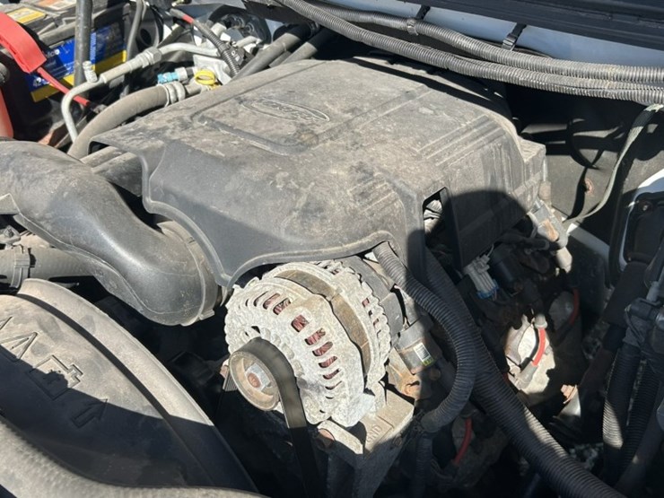 2008-chevrolet-silverado-3500-image-37