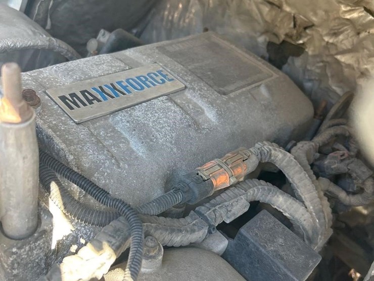 2015-international-durastar-4400-image-49