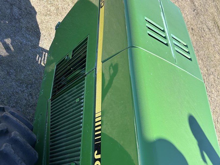 john-deere-8760-image-45