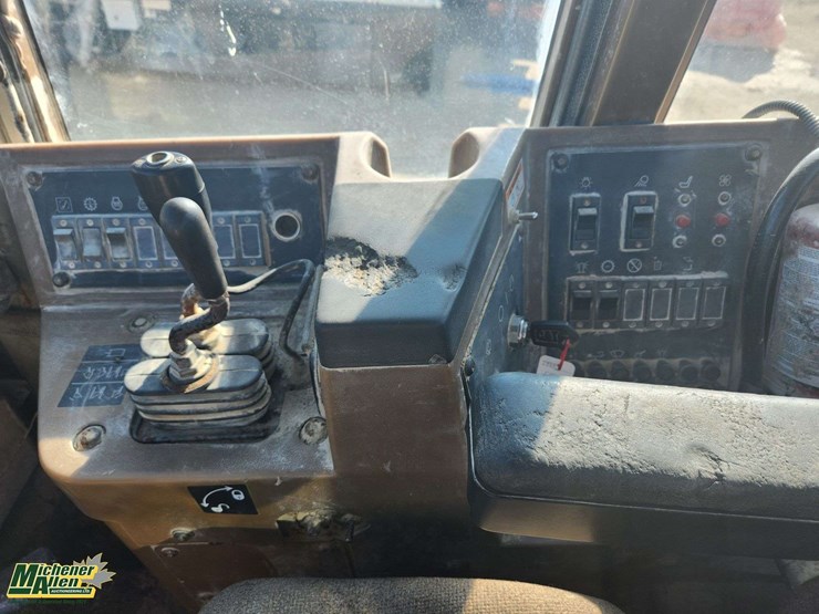 1997-caterpillar-950f-image-19