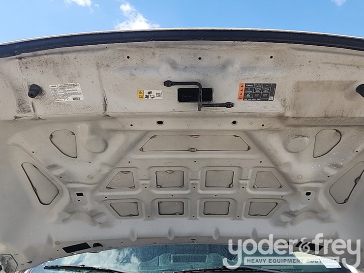 2020-ford-f150-image-22