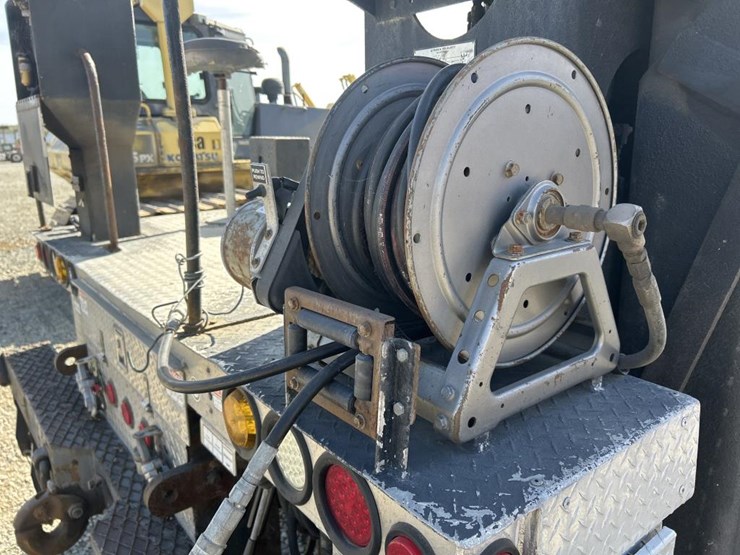 2012-terex-commander-5050-image-38