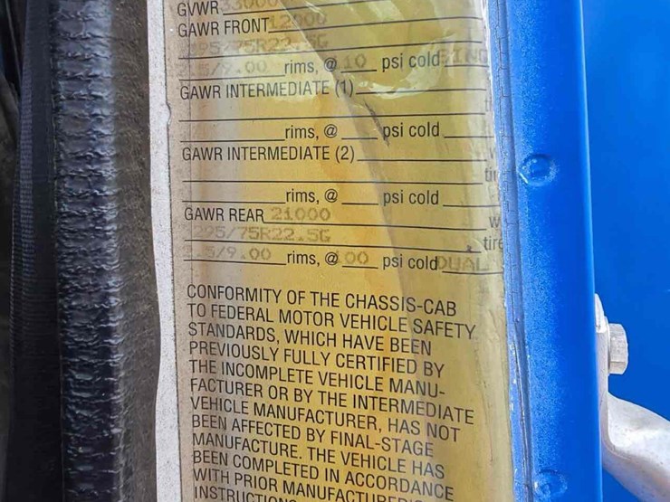 2000-international-4900-image-10