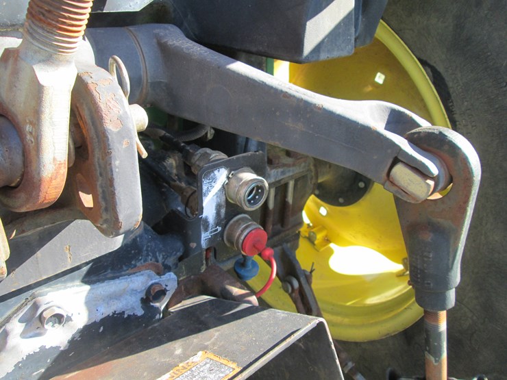 2001-john-deere-5205-image-9