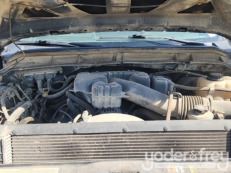 2015-ford-f250-xl-image-33