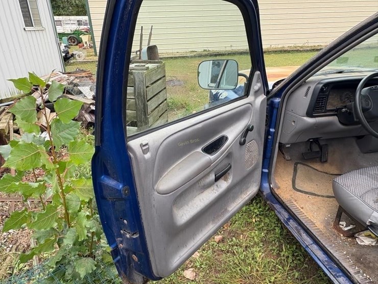 1995-dodge-ram-1500-image-11