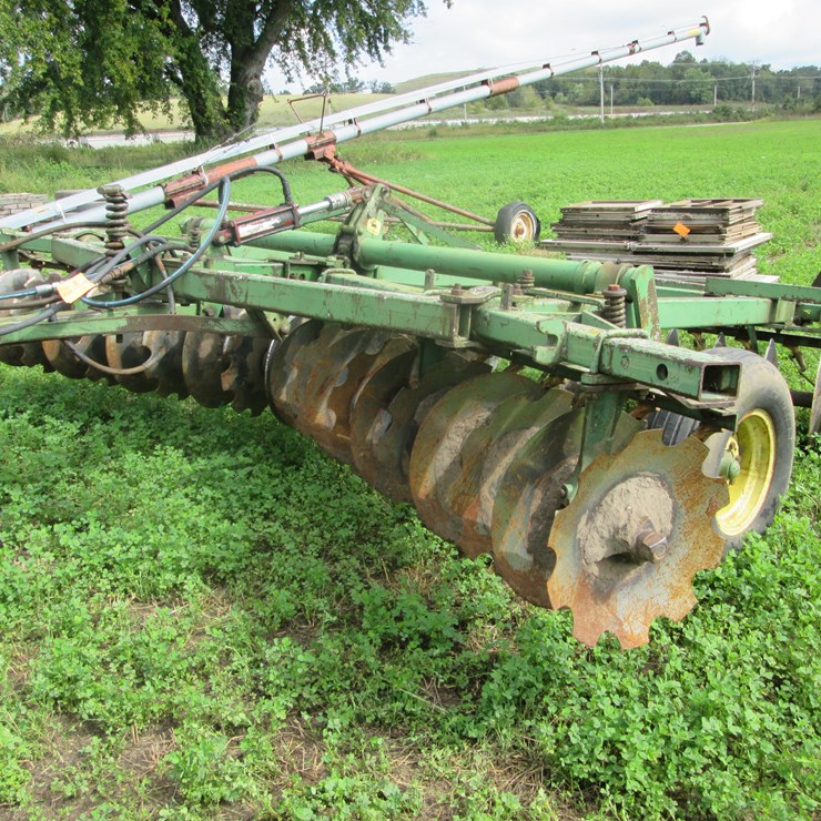 JOHN DEERE 15