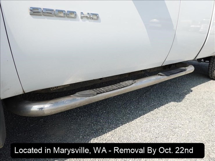 2011-gmc-2500-image-19