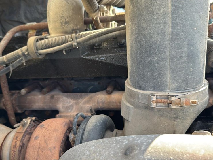 1996-cummins-m11-image-59