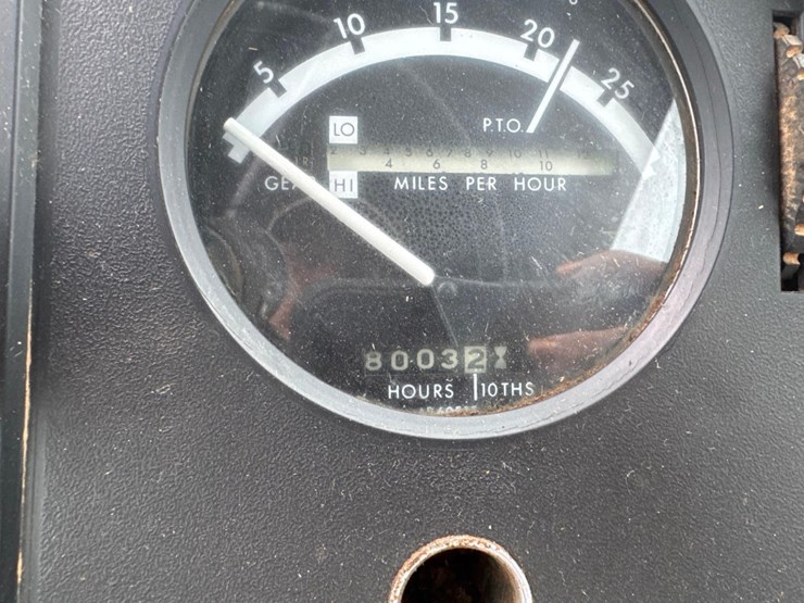 john-deere-4440-image-21