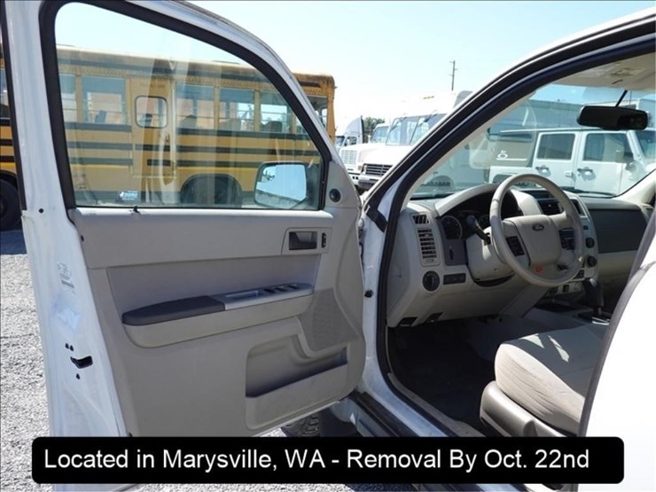 2012-ford-escape-image-3