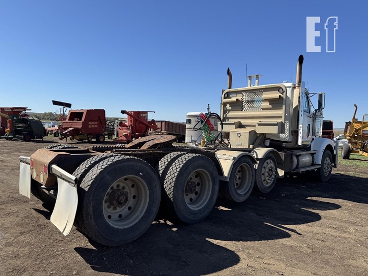 2009-western-star-4900-image-3