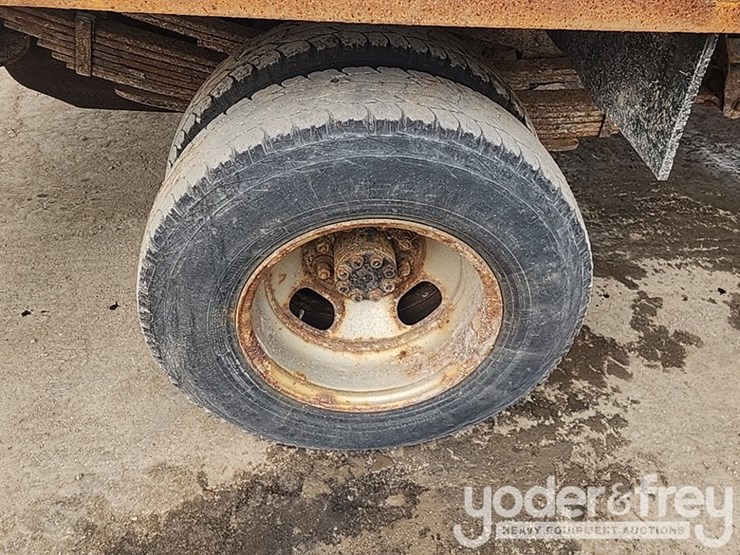 2007-chevrolet-3500hd-image-8