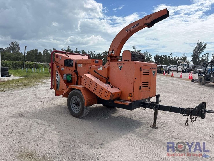 2014-vermeer-bc1000xl-s/a-towable-chipper-image-4