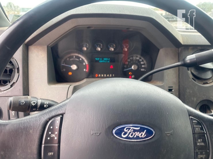 2013-ford-f650-sd-image-24