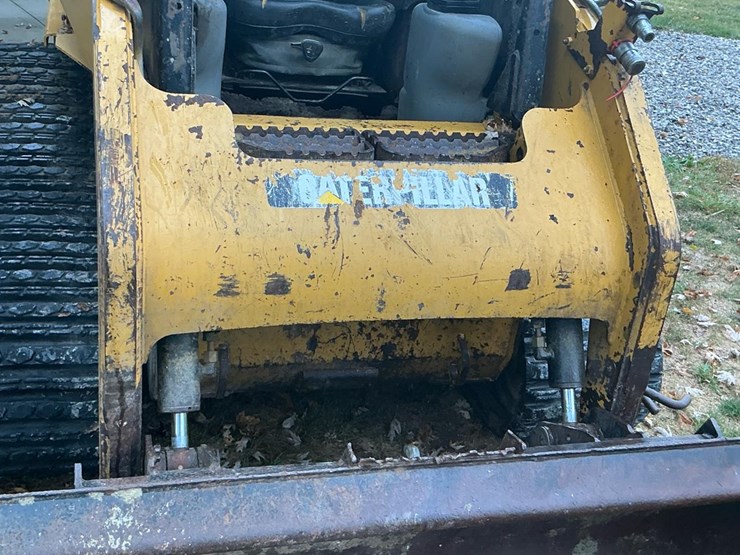 2010-caterpillar-257b-image-48