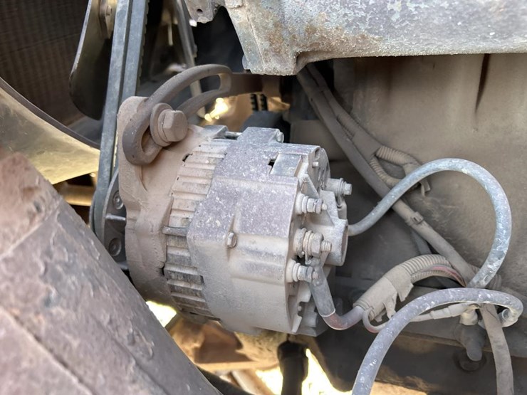 1993-mack-dm690s-image-48