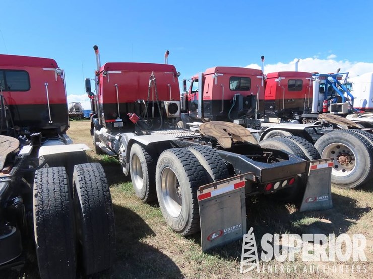 western-star-4900-image-4