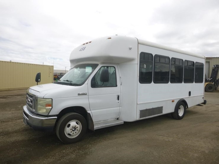 2008-ford-e450-image-1