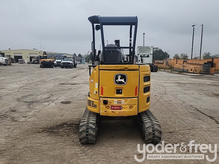 2021-deere-26g-image-7