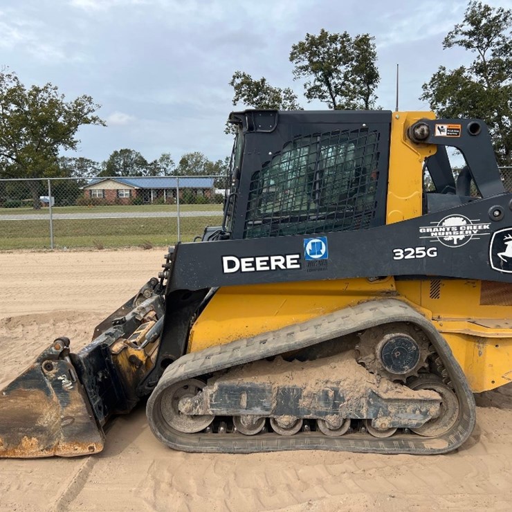 DEERE 325G
