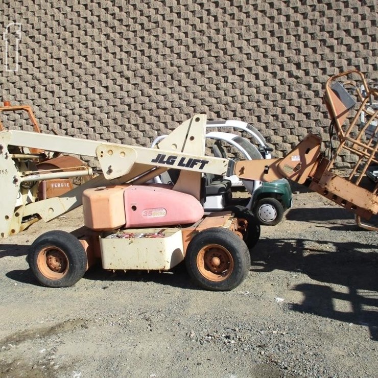 1995 JLG 35E
