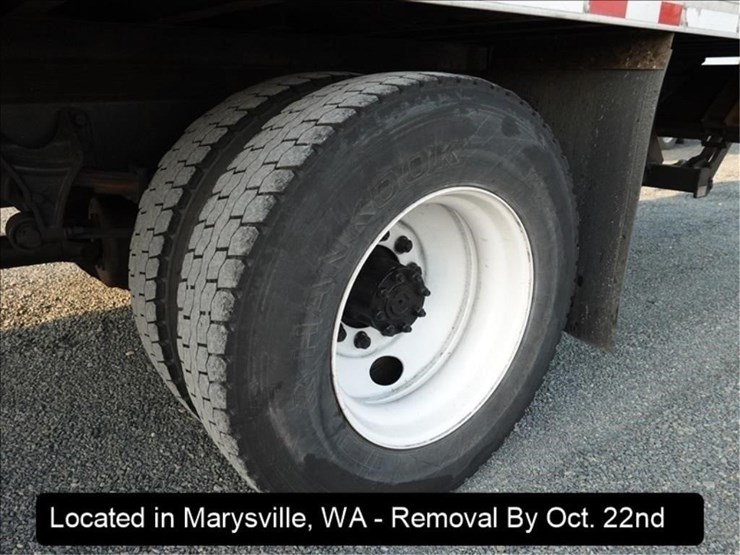 2011-international-durastar-4300-image-12