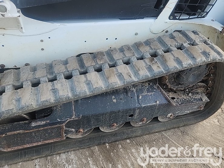 2020-bobcat-t590-image-14