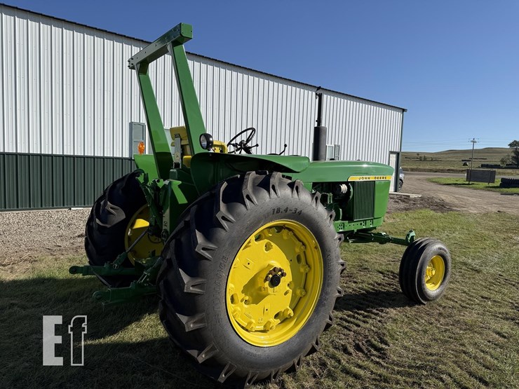 john-deere-4020-image-3