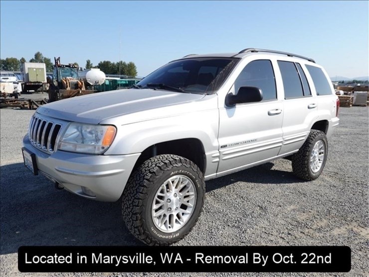 2002-jeep-grand-cherokee-limited-image-1