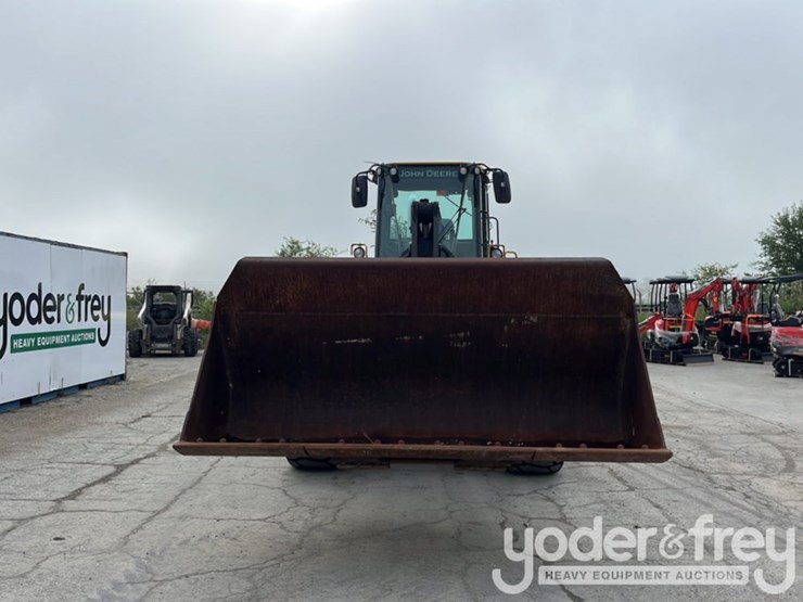 2015-deere-644k-image-8