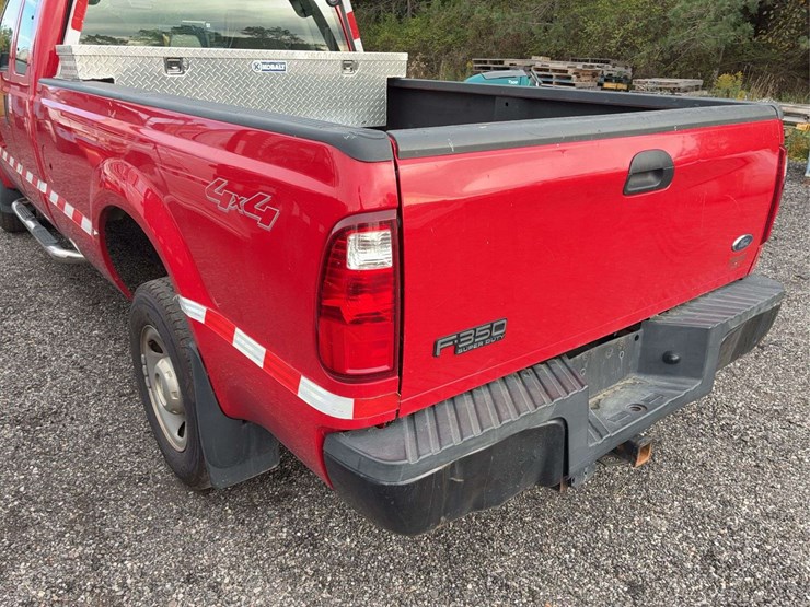 2008-ford-f250-image-13