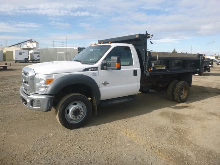 2016-ford-f550-image-1