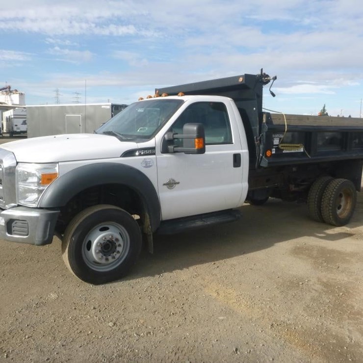 2016 FORD F550