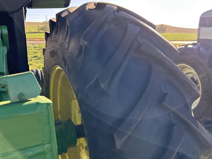 john-deere-4650-image-40