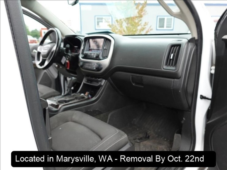 2016-gmc-canyon-image-2