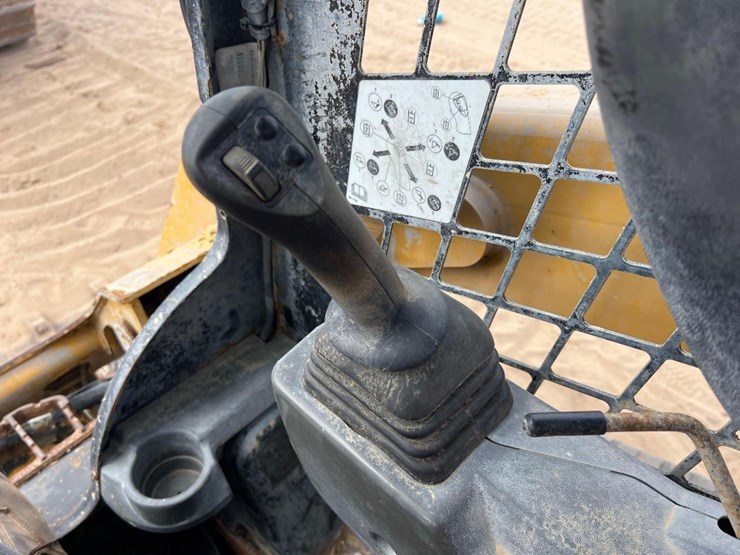 caterpillar-259d3-image-31