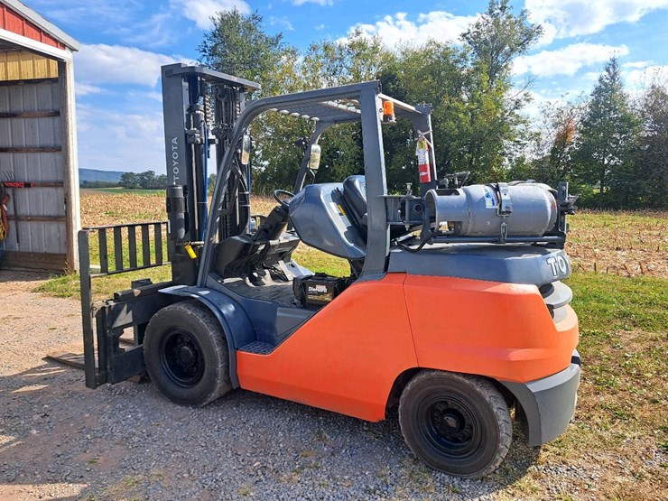 #109-•-2020-toyota-fg50u-forklift-image-34